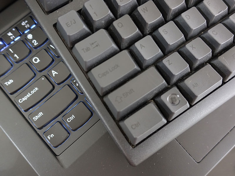 ThinkPadと通常キーボード Ctrlキーの位置の違い